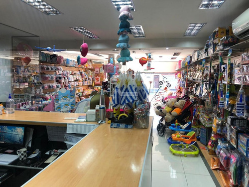 Imagen 2 de 18 de Local Comercial Deposito Galpon Villa Muñoz Nueva Palmira Y Arenal Grande 600m