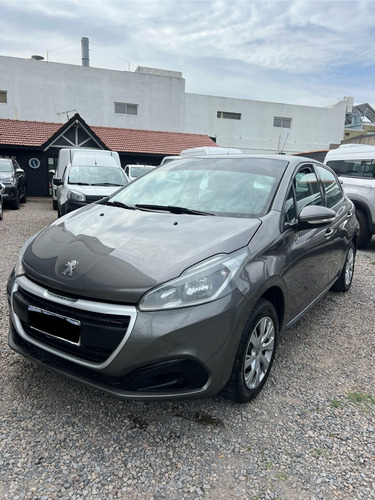 Peugeot 208 1.5 Active