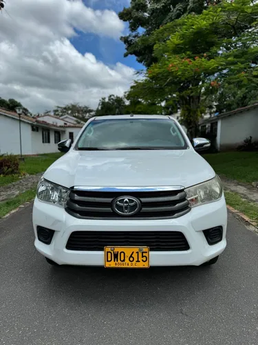 Toyota Hilux 2.4l