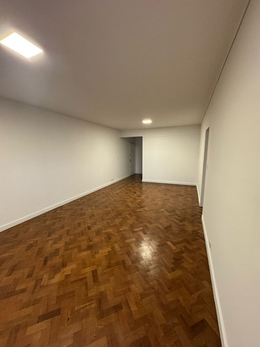 Departamento En Venta En Recoleta, Capital Federal, Buenos Aires