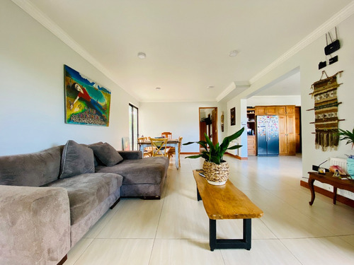 Exclusiva Casa En Venta