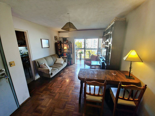 Venta Apto 2dormitorios Centro Vista Al Mar Balcón