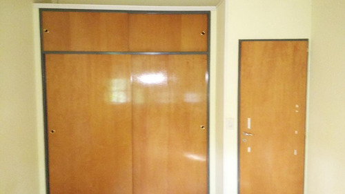 Imagen 8 de 12 de Hermoso Duplex 4 Ambientes, Con Garage.