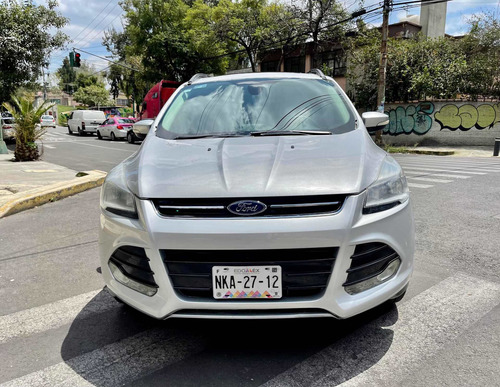 Imagen 2 de 11 de Ford Escape 2013 2.5 Se Plus Piel Limited T/pano At