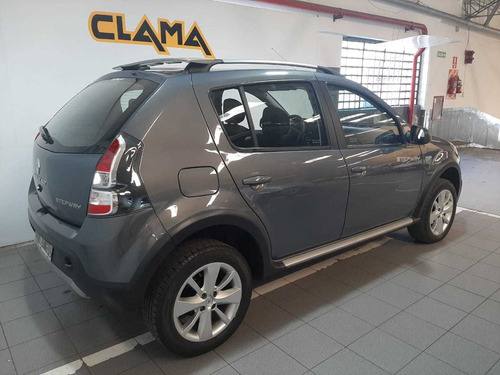 Renault Sandero Stepway Privilege Navegador 1.6 2014