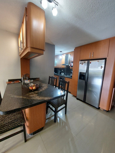 Best House Vende Espectacular Apartamento En El Solar De La Quinta