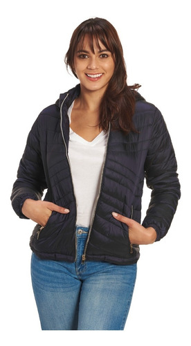 Imagen 1 de 7 de Chamarra Thats Hot Mujer Con Gorra Bhi210524n