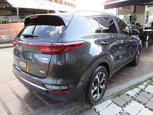 Kia Sportage DESIRE HIBRIDA CC1.600 DIESEL AUTOMATICA 134 HP