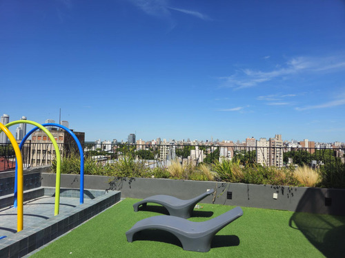 Venta De Departamento De 1 Dormitorio A Estrenar En Salta 3550, Rosario Con Amenities