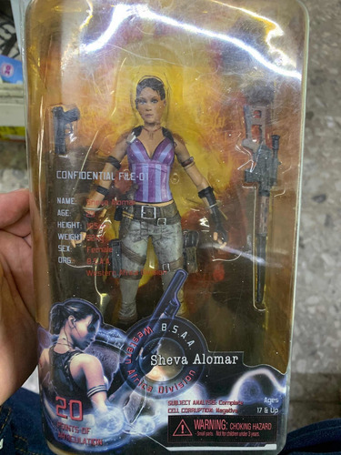 Resident Evil 5 Sheva Alomar Neca Capcom Western Africa Div (Usado)