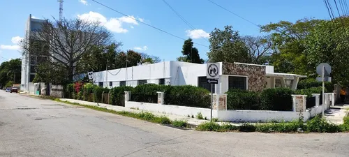 Itzimna Casa Amplia En Esquina (fvc-1732)