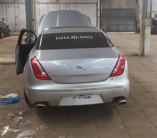 Imagem 4 de 5 de Sucata Peças Acessórios Jaguar Xj V8 510cv