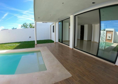 Casa En Venta Merida, Conkal Privada Praderas Del Mayab, Modelo 3, Doble Altura, Entrega Inmediata