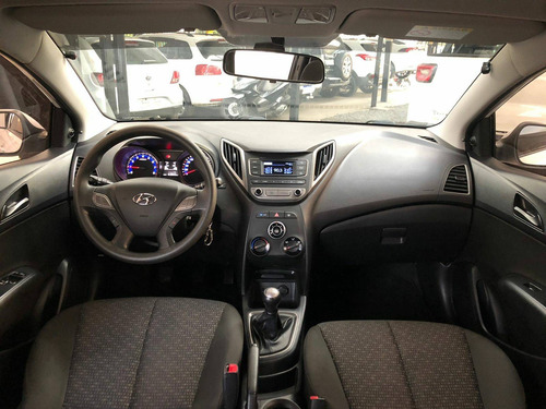 Imagem 7 de 11 de Hyundai Hb20 1.0 Comfort Plus 12v Turbo Flex 4p Manual