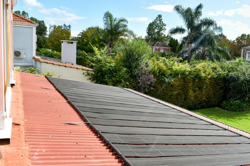 Casa En Venta Barrio Los Jazmines, Pilar Del Este
