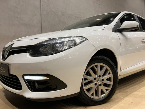 Renault Fluence 2.0 Dynamique Plus X-tronic Hi-flex 4p