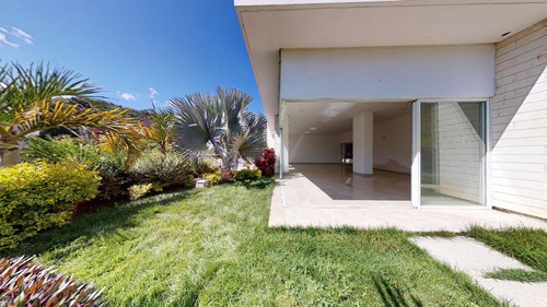 Imagen 17 de 20 de Apartamento En Venta En Lomas De La Alameda