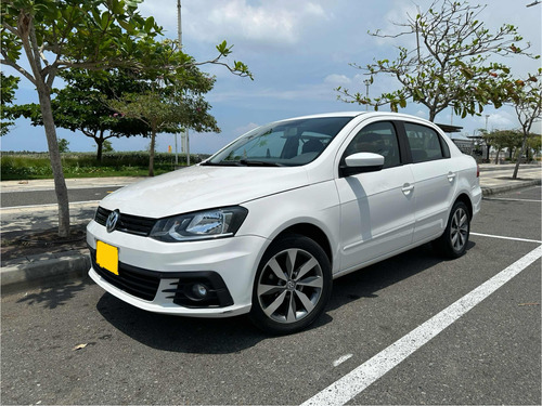 Volkswagen Voyage 1.6 Highline