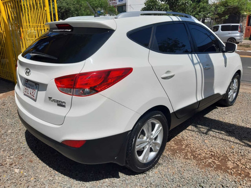 Imagen 1 de 10 de Hyundai Tucson Diésel 4x4 Automatic