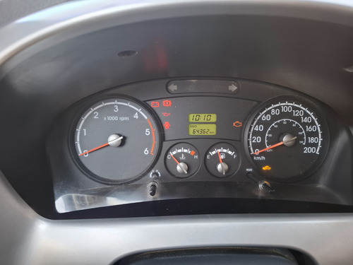 Kia Bongo 2.5 Std 4x2 Rs Turbo S/ Carroceria 2p