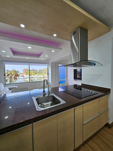 Apartamento En Lechería, Residencia Punta Marina