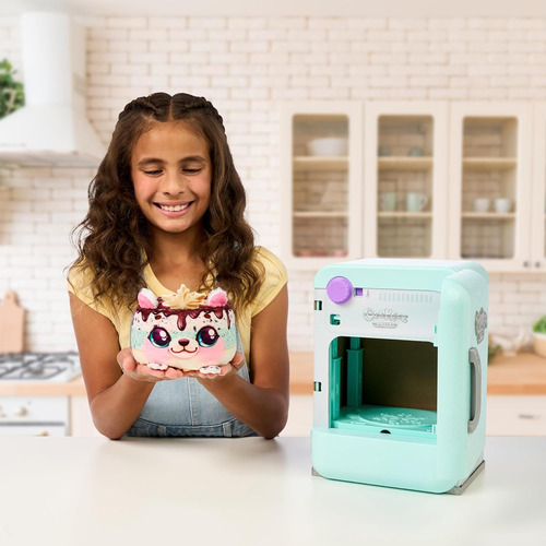 Cookeez Makery Freezy Cakez Peluche Interactivo Sorpresa
