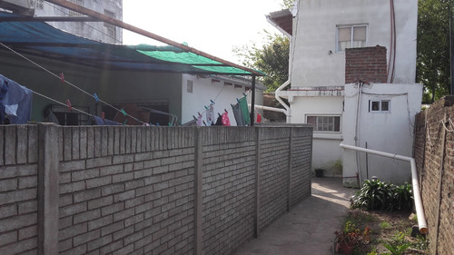 Imagen 4 de 13 de Venta 3 Deptos. Carranza 1576 Longchamps