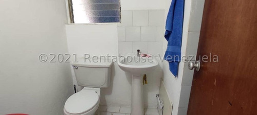 Imagen 20 de 30 de Apartamento Amplio En Venta Cabudare La Mora, José G. López 04145533925 Codigo 22-13816. Lara, Venezuela