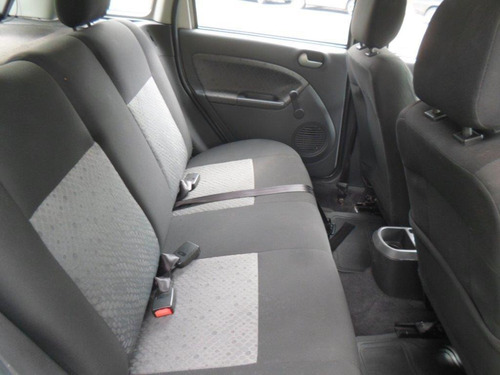 Ford Fiesta 1.6 Rocam Se Flex 5p