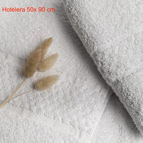 Imagen 4 de 10 de Toalla Hotelera Platino Blanca 550 Gr Algodon 100%