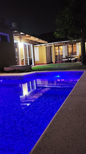 Venta De Casa En Barrio Bonanza - Pilar