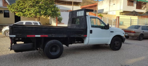 Imagen 4 de 12 de Ford F-350