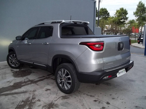 Imagem 7 de 9 de Fiat Toro 2.0 16v Turbo Diesel Volcano 4wd At9