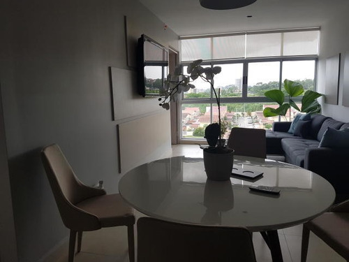 Venta De Apartamento En Ph River Walk, El Crisol 20-7781