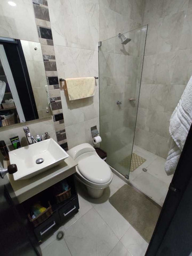 Imagen 16 de 28 de Casa Con Gran Patio En Venta 322 M² La Castellana Monteria - Córdoba