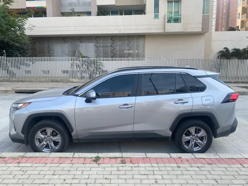 Toyota RAV4 2.5 Xle Hev 4X4 Cvt