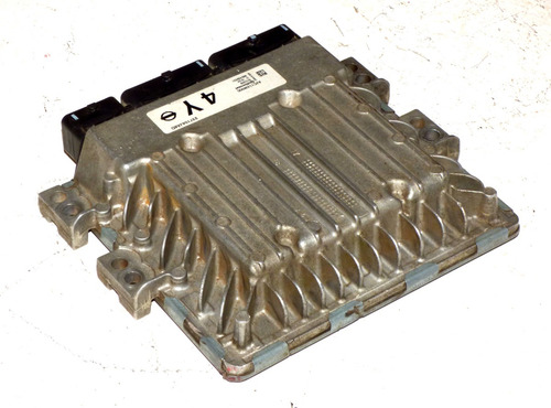 Computador (ecu) Original De Desarme Nissan Np300 2.3 4x4 Me (Usado)