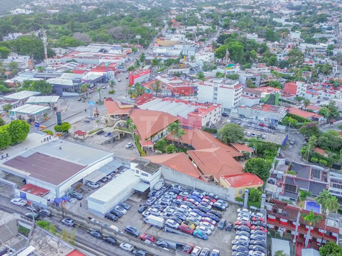 Local En Plaza Comercial Las Palmas En Cuernavaca Morelos $52,500.00 Mxn