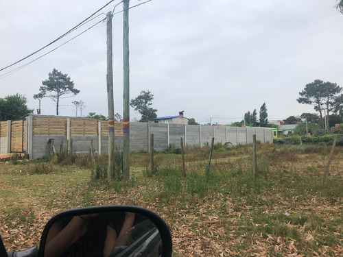 Imagen 4 de 5 de Oportunidad, Dos Solares Contiguos De 300mts C/u, A Dos Cuadras De Hermosa Playa.