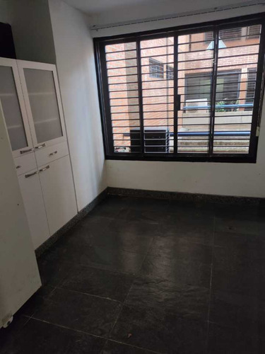 Imagen 5 de 12 de Alquilo Pb 295m2 5h/6b/3p La Boyera 1825