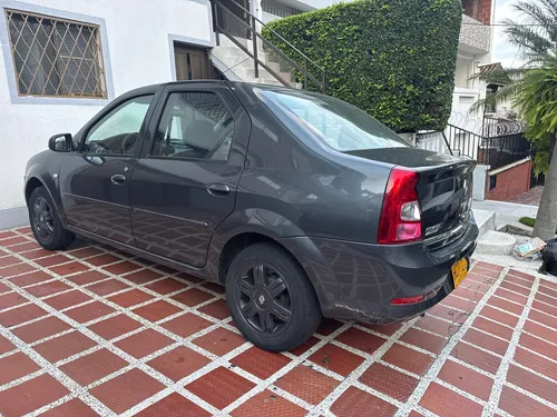Renault Logan Dynamic 2014
