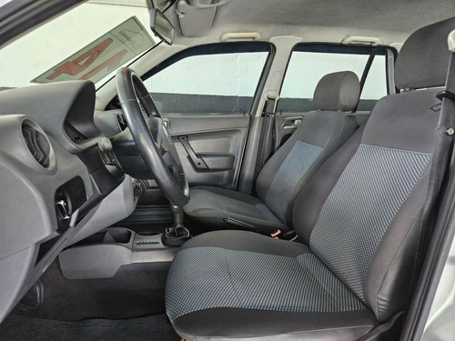 Volkswagen Gol 1.0 MI 8V FLEX 4P MANUAL G.IV