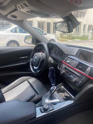Imagen 7 de 9 de Bmw Serie 3 2015 2.0 320ia Sport Line At