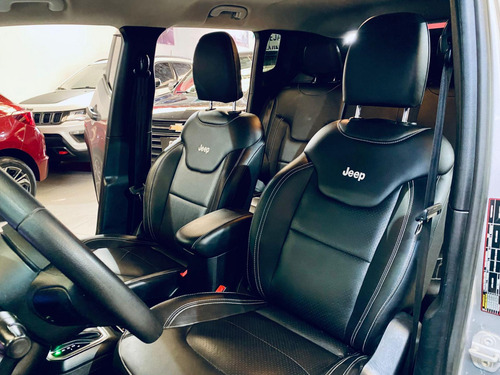 Jeep Renegade Renegade1.8 4x2 Flex 16V Aut.