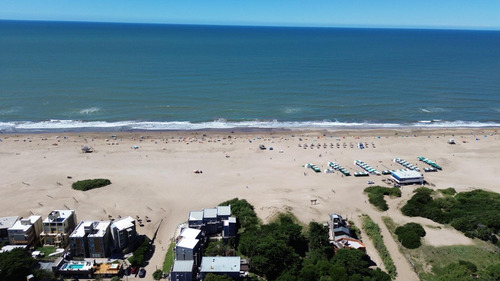 Apart Hotel En Venta En Las Gaviotas - Permuta Caba
