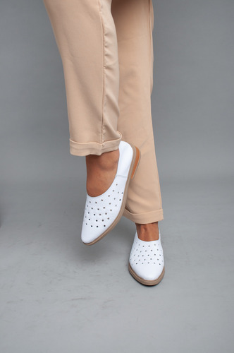 Zapatos Sliders Mujer Cuero Vacuno Picado Seul Bym Shoes