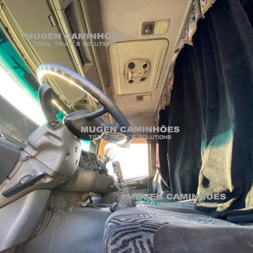 Imagem 4 de 10 de Scania R 124 360 - 1999 - Mugen Caminhões