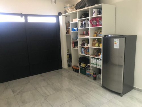 Casa En Venta En Lanús Oeste