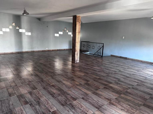 Casa En Venta En Lomas Del Mirador