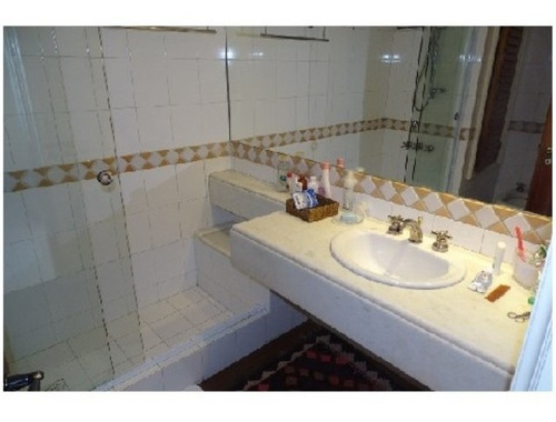 Apartamento En Venta De 3 Dormitorios En Peninsula